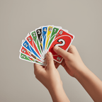 Cartes UNO Teams dans les mains d'un enfant